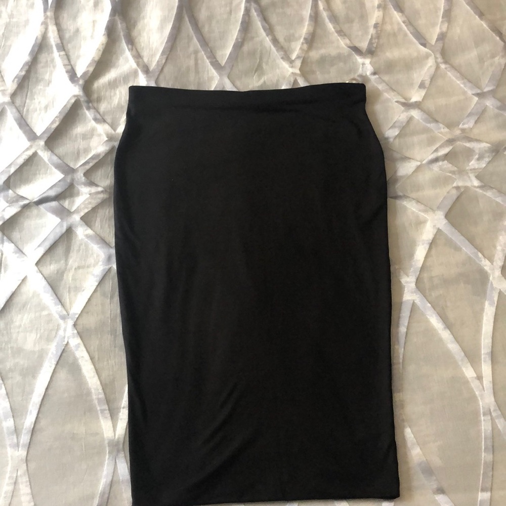 Windsor pencil skirt